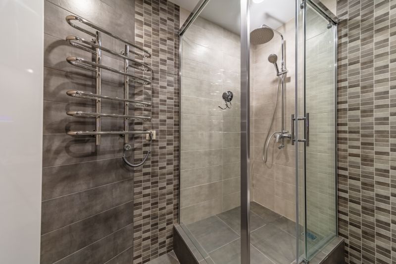 Contemporary Shower Fixtures